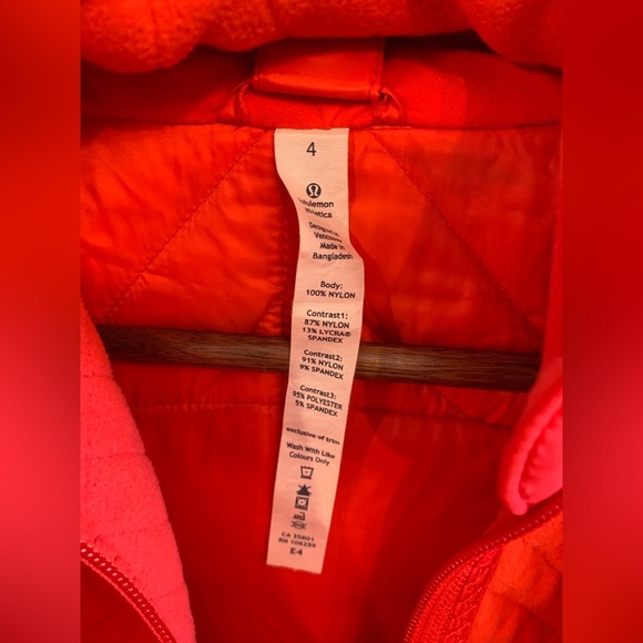 NWOT Lululemon Red Fall/Spring Jacket for Runners - Picture 10 of 16